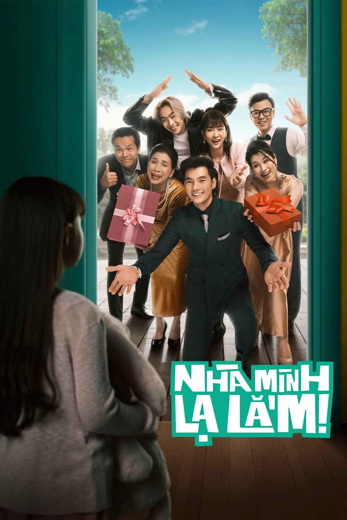 Xem Phim Nhà Mình Lạ Lắm Vietsub HD Online - Rophim